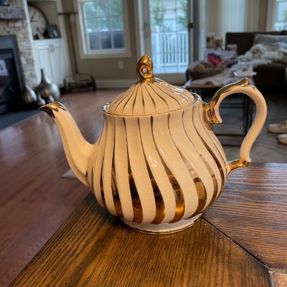 Sadler Dining Vintage Sadler England Gold Swirl Teapot 2737 4 Cup 6